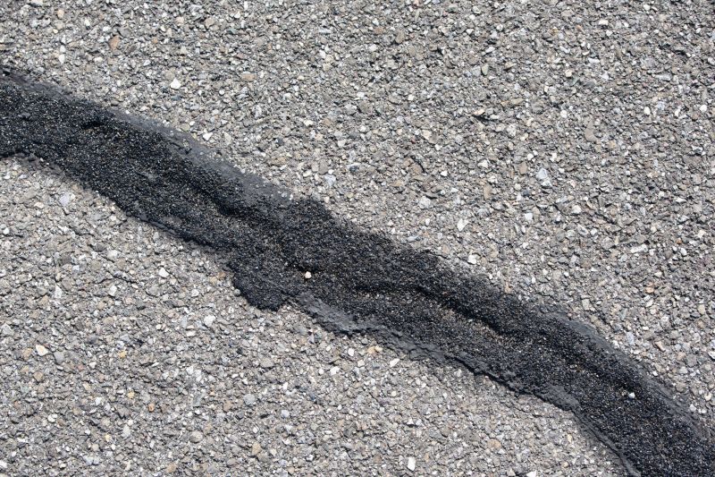 Asphalt Driveway Sealing